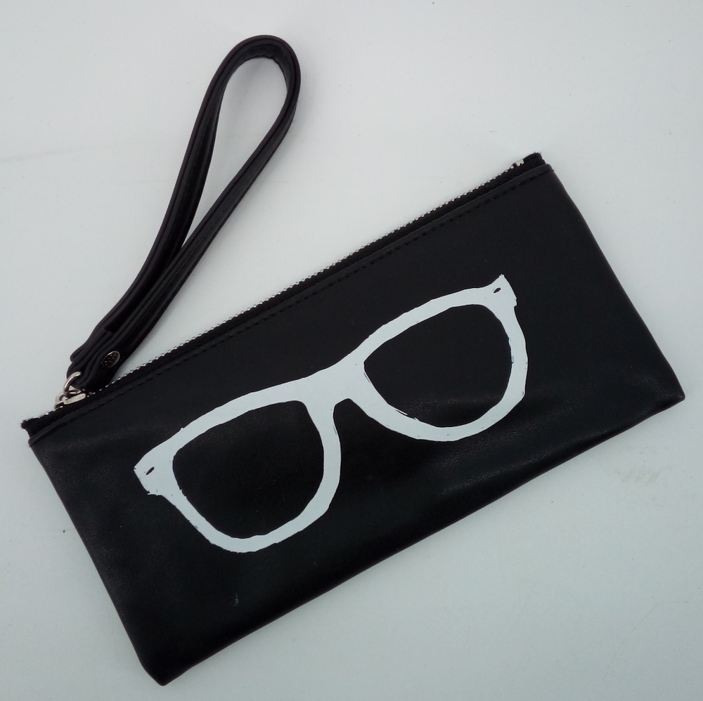 Bobbie Brown Vegan Leather Sunglasses Pouch with Pockets Zipper Graphic Bag